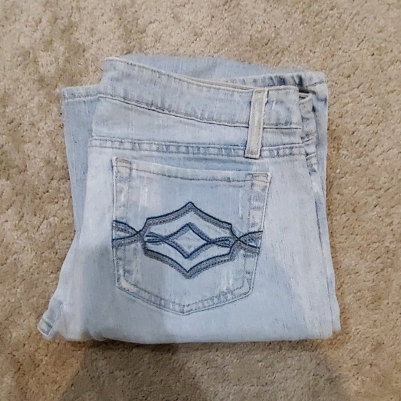 Jeans - Picture 3 of 4